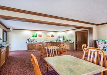 Americas Value Hotel
