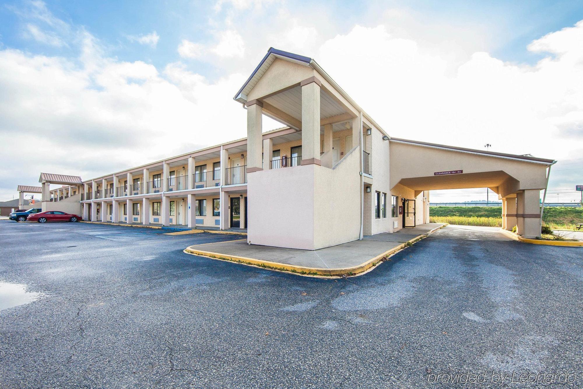 Americas Value Hotel Grayson
