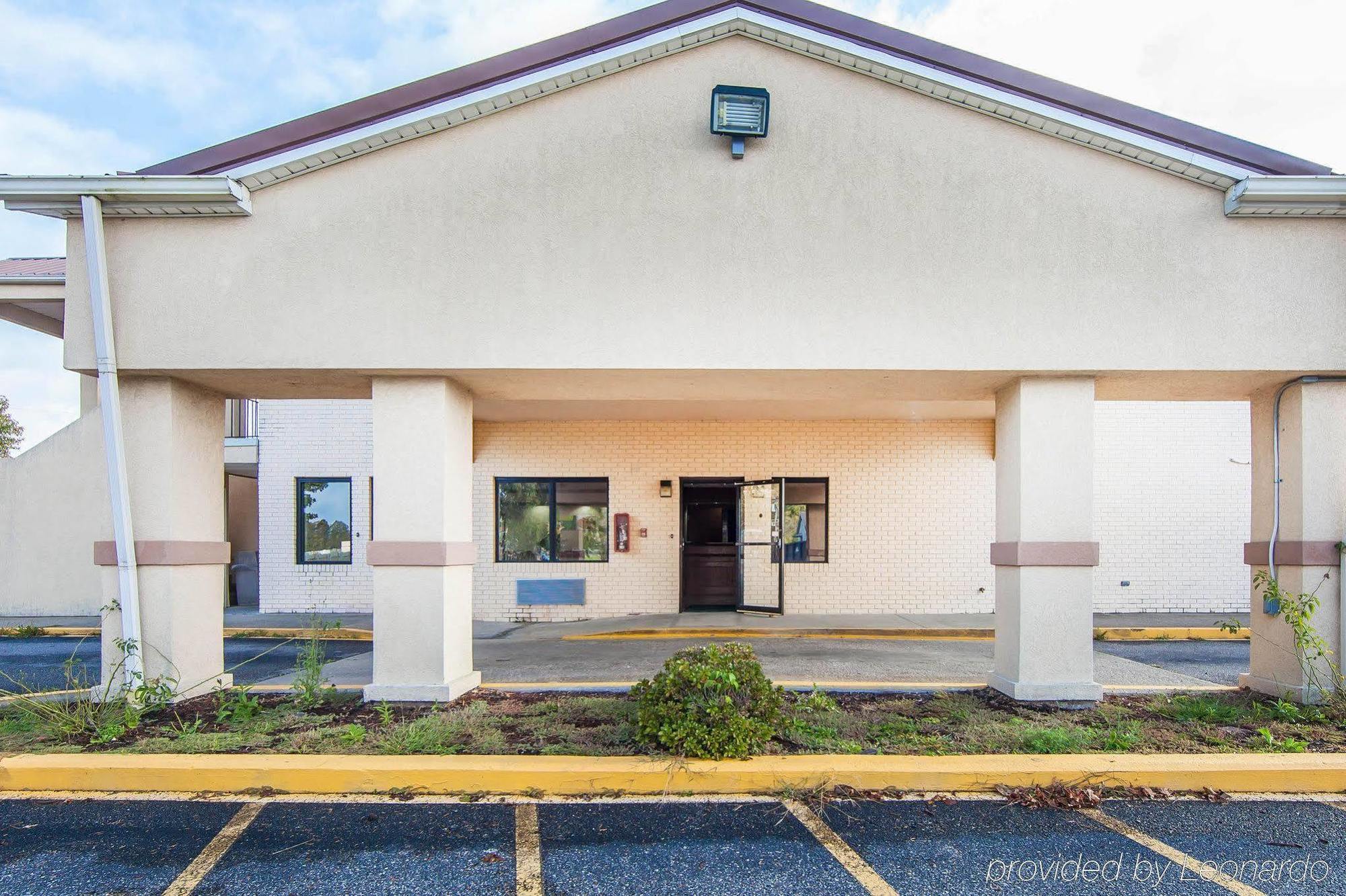 Americas Value Hotel