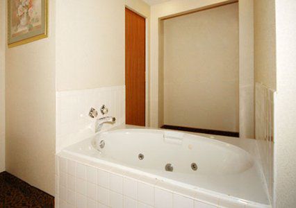 Hotel Americas Value Grayson